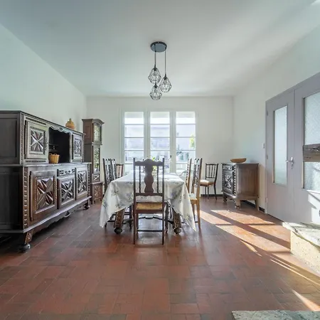 Maison Familiale A - 8 Pers. - Fr-1-50-206 *